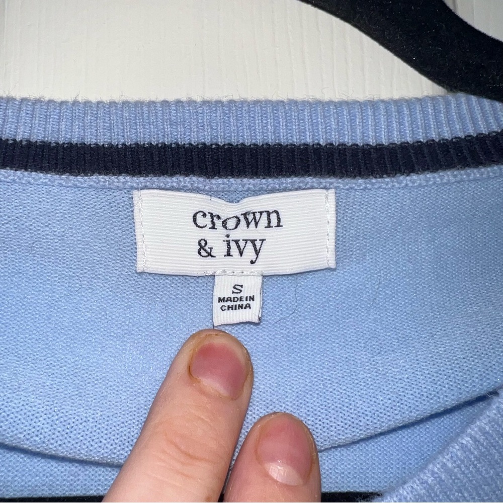 Crown & Ivy Sky Blue Cardigan - Picture 2 of 3